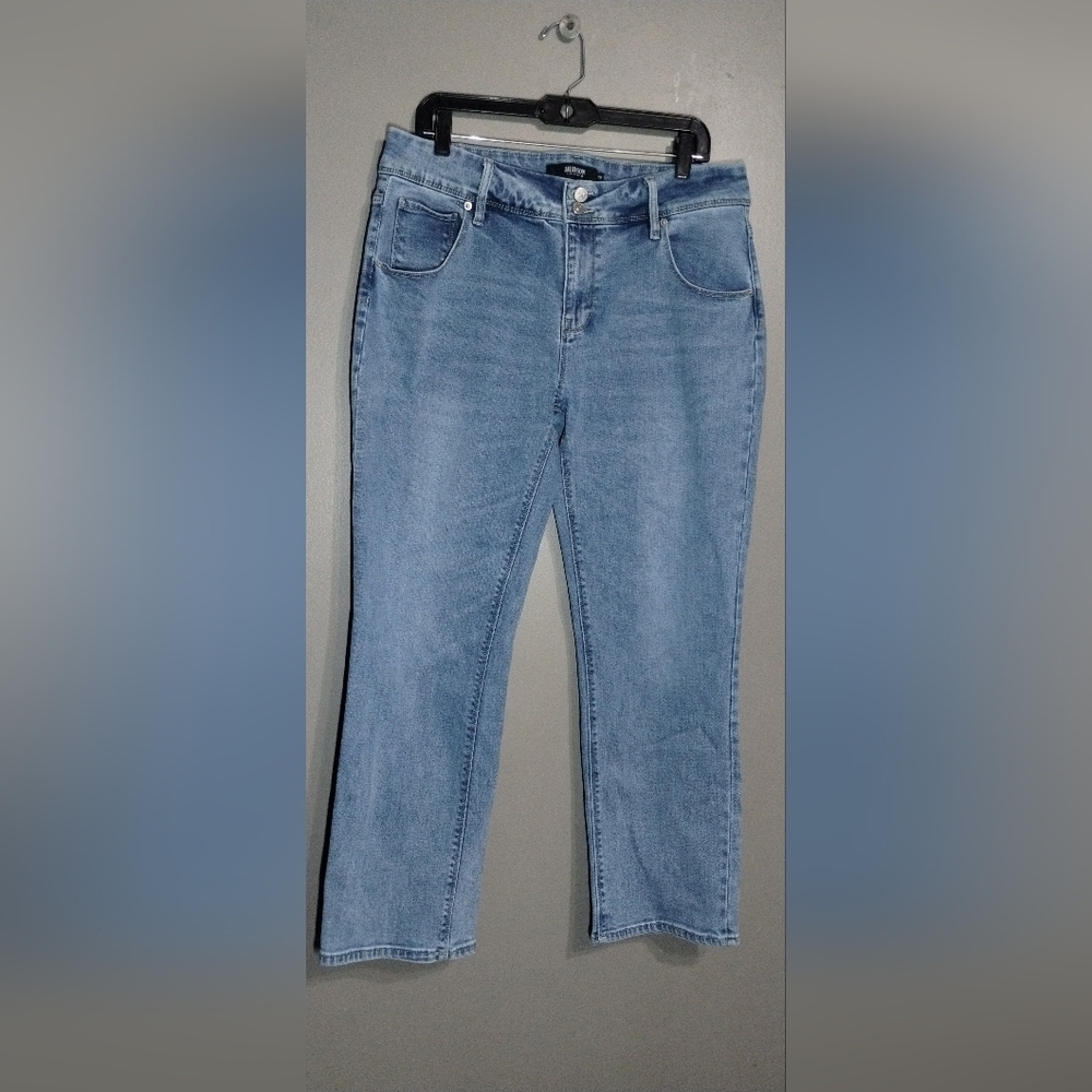 Hudson Los Angeles Jeans Women's Straight Leg in Light Blue